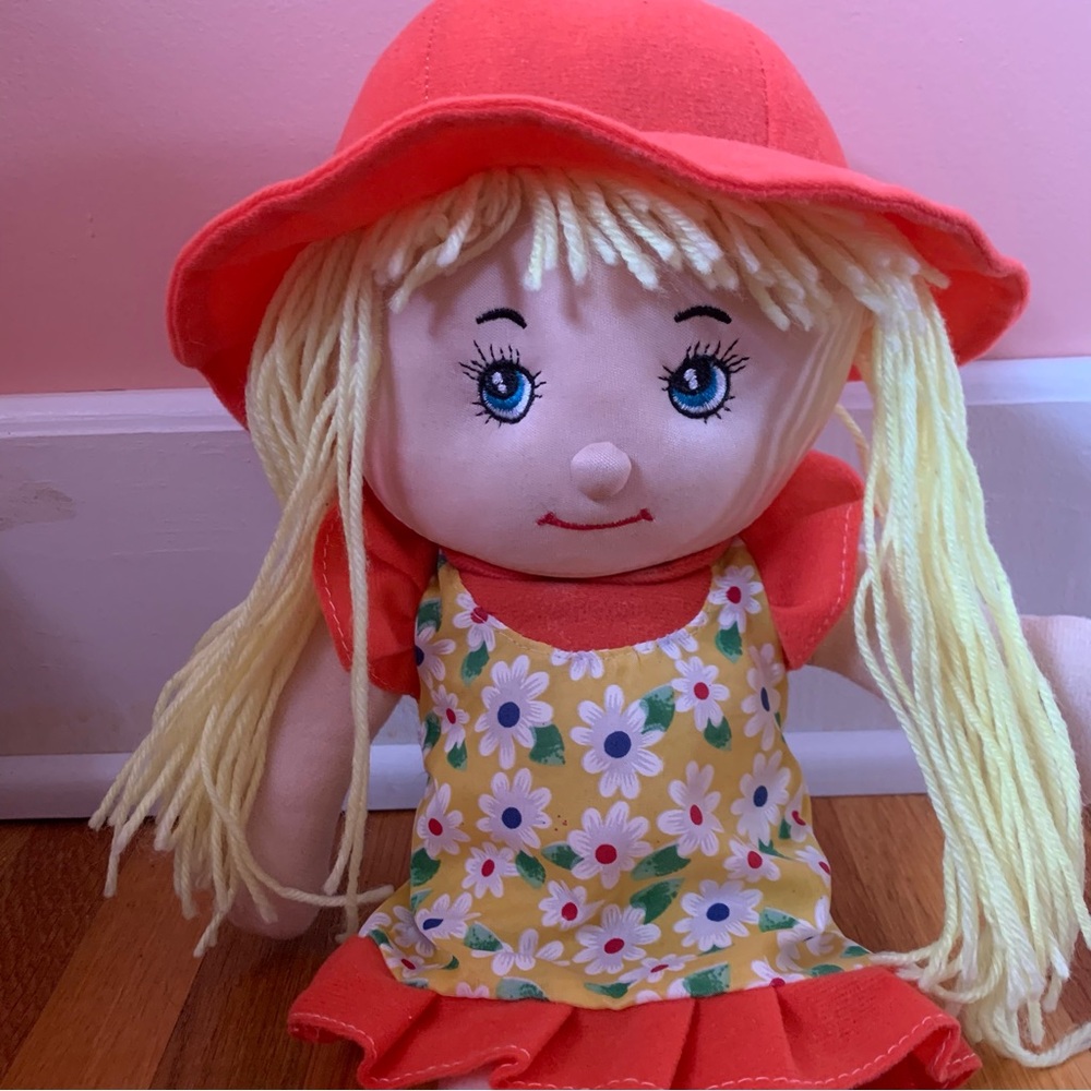 Stuffed Doll Toy Soft Dollie for Baby or Little Girl - Picture 4 of 4